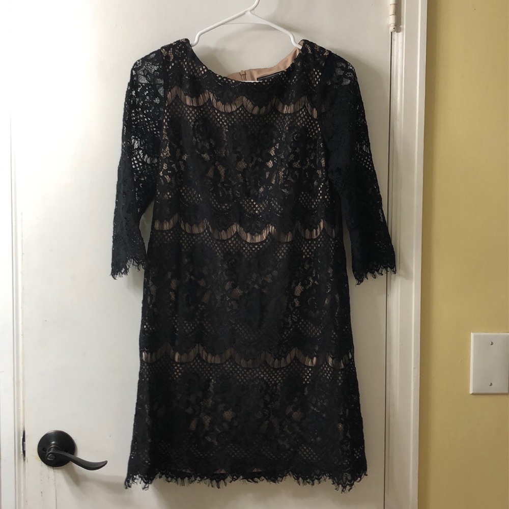 Jessica Howard 3/4 sleeve lace shift dress